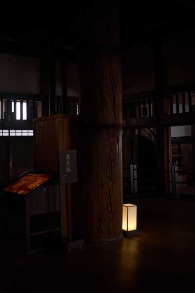 Le pilier Est du château d'Himeji © Aventure Japon 2016